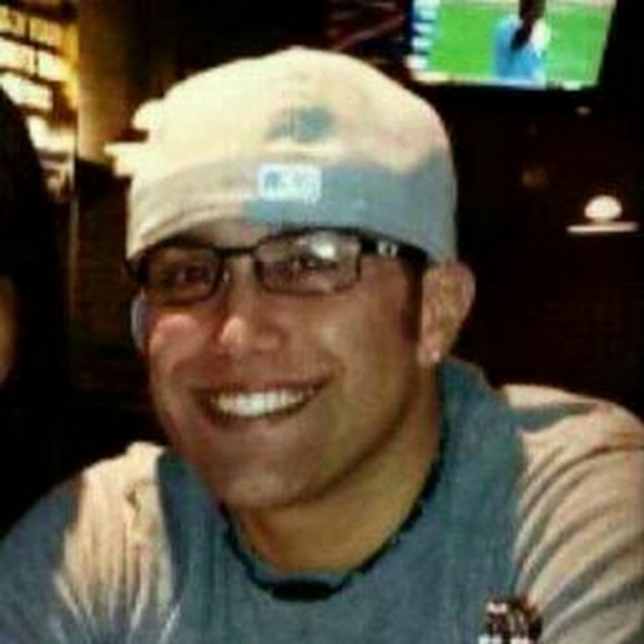 Meet your Posher, Tyler - Picture 1 of 1